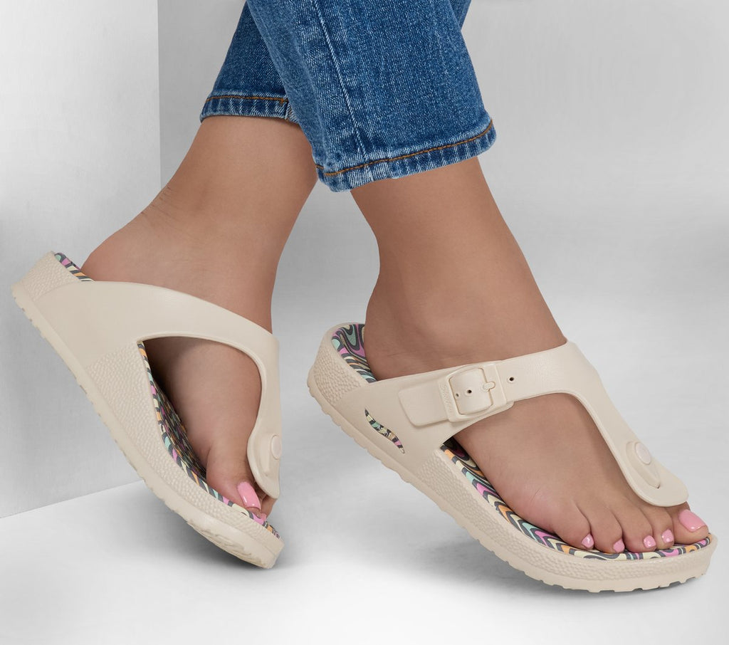 Foamies: Arch Fit Cali Breeze 2.0 - Golden