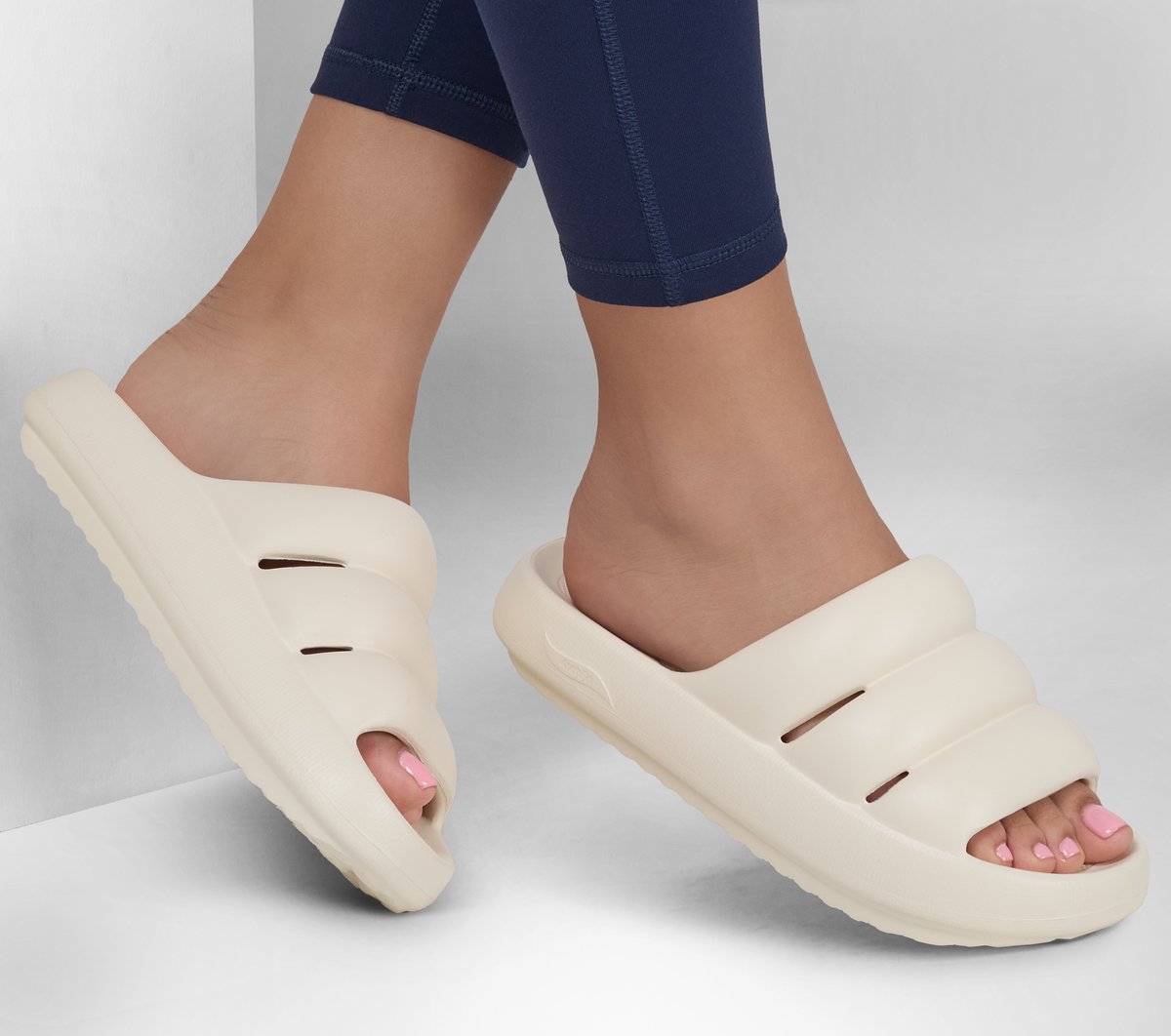 Foamies: Arch Fit Horizon - Relaxed