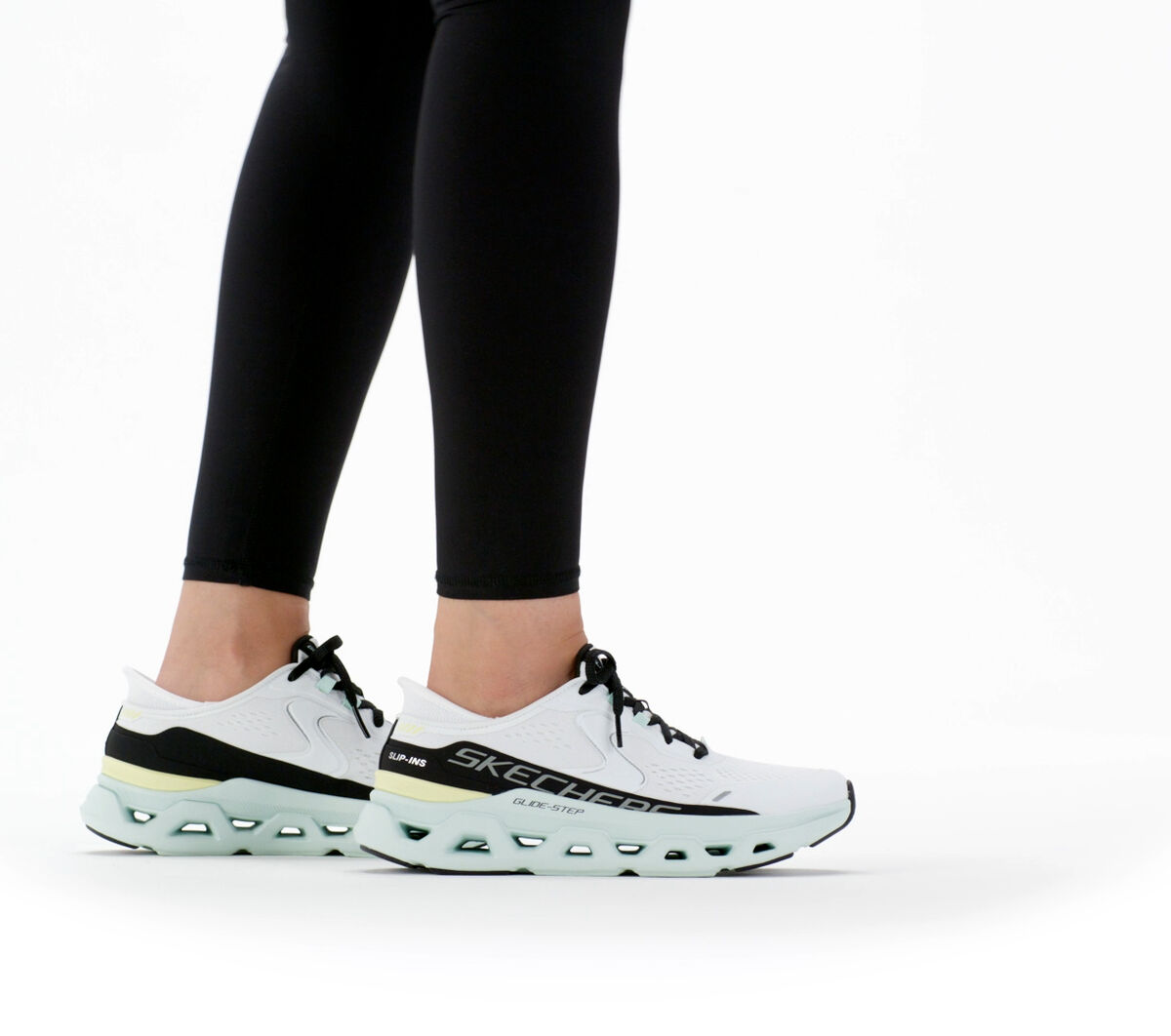 Skechers Slip-ins: Glide-Step Altus