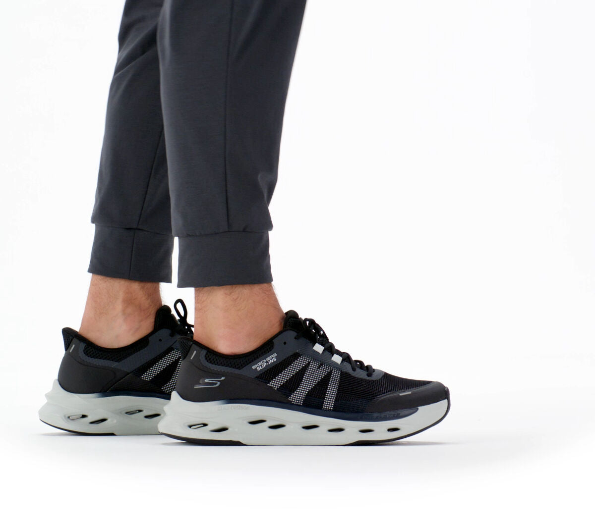 Skechers Slip-ins: Max Cushioning Glide-Step - Aberdeen